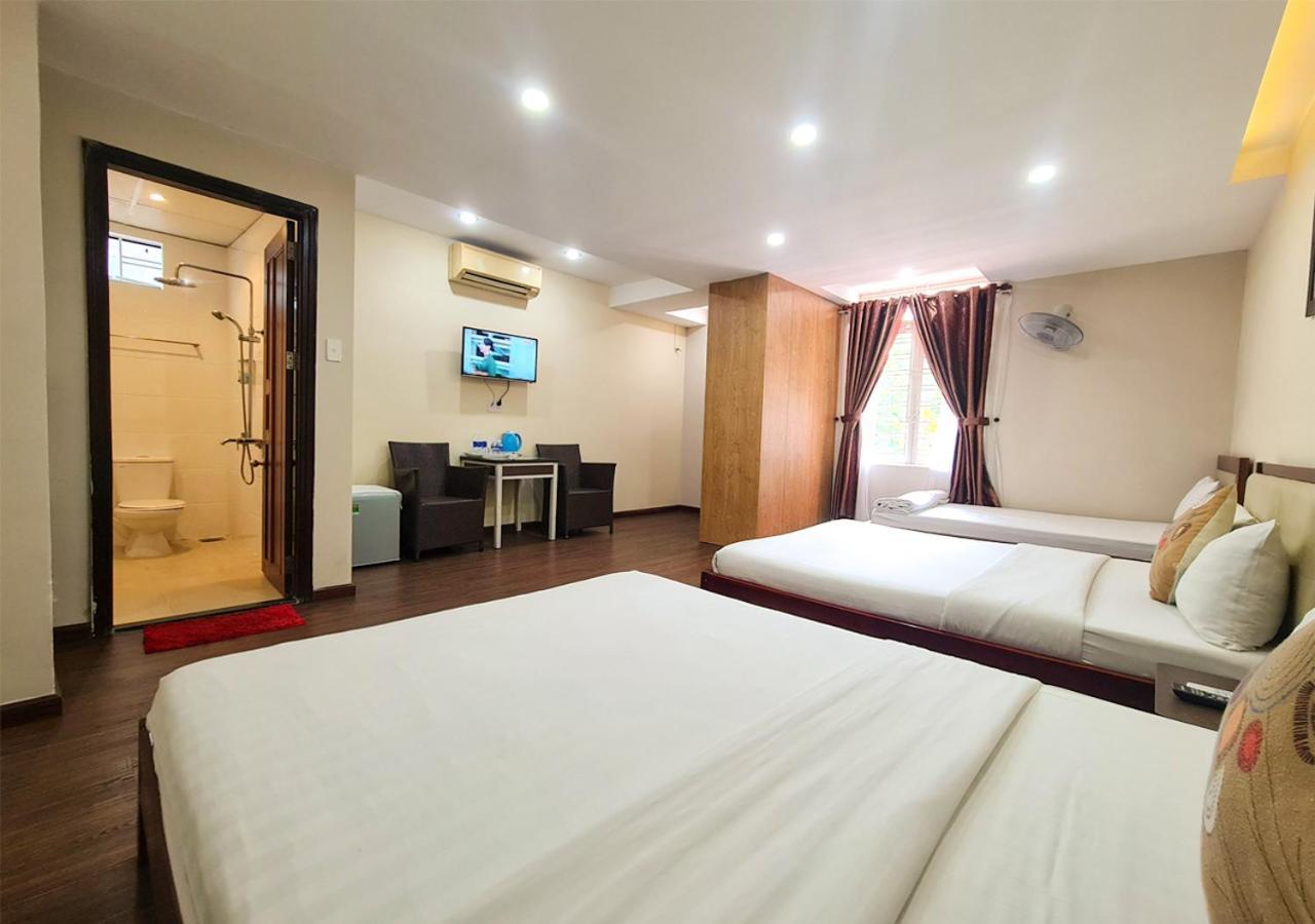 Quan Quan Hotel Da Nang Exterior foto