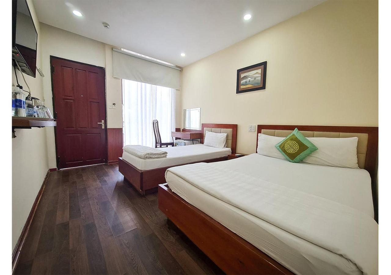 Quan Quan Hotel Da Nang Exterior foto